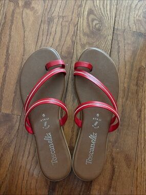 Toscanella Red Strappy Toe-Loop Sandals for Women